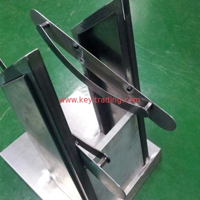 Made In China OEM Single Car Truck Wheel Display Rack For Showroom